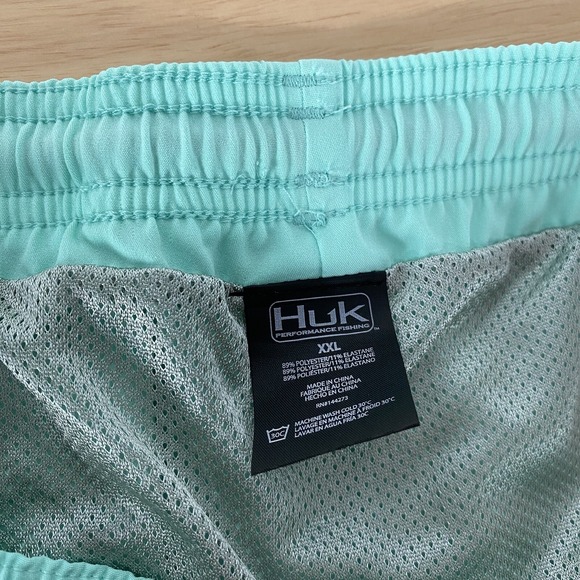 Huk Swim Trunks Men's Size XXL Lined Elastic Waist 6" Inseam Beach Fishing - Picture 8 of 11